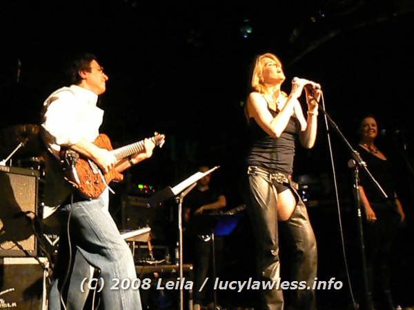 gal/Concert_03May08/Photos_By_Leila/P1030349.jpg