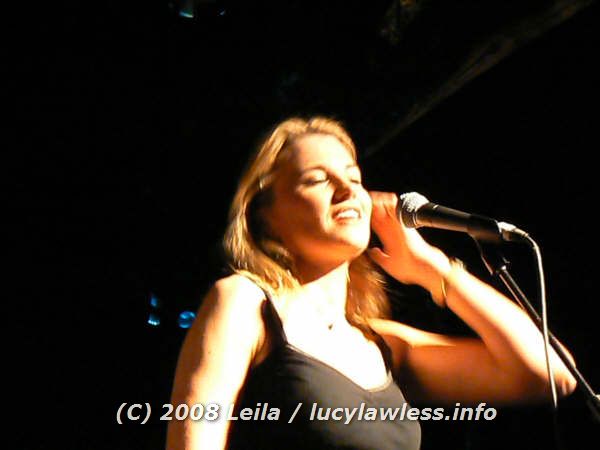 gal/Concert_03May08/Photos_By_Leila/P1030403.jpg
