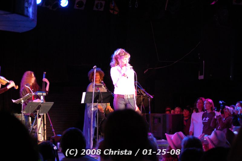 gal/Concert-25-01-08/Photos_By_Christa/DSC_0128.jpg