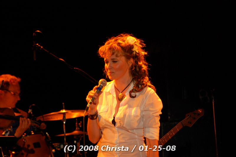 gal/Concert-25-01-08/Photos_By_Christa2/cmm-lucyconcert01-109.jpg