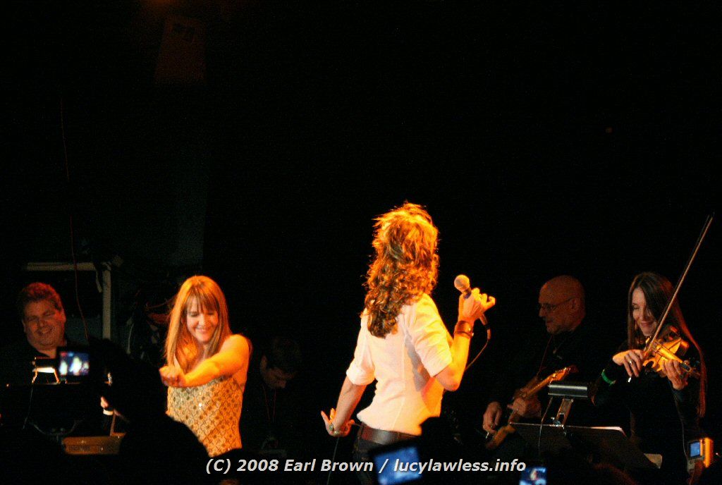 gal/Concert-25-01-08/Photos_By_Earl/eb-llconcert08-1-010.jpg