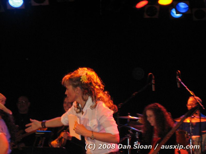 gal/Concert-25-01-08/Photos_by_Dan_Sloan/IMG_1554.jpg