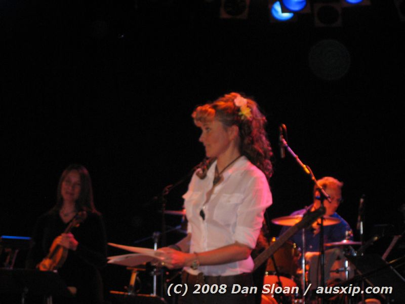 gal/Concert-25-01-08/Photos_by_Dan_Sloan/IMG_1558.jpg