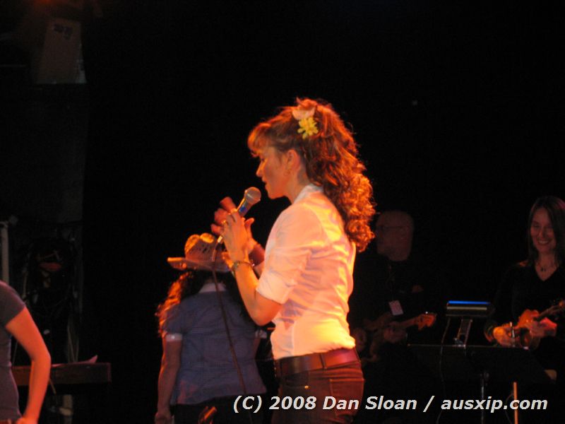 gal/Concert-25-01-08/Photos_by_Dan_Sloan/IMG_1561.jpg