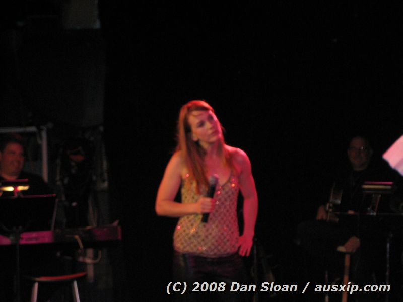 gal/Concert-25-01-08/Photos_by_Dan_Sloan/IMG_1598.jpg
