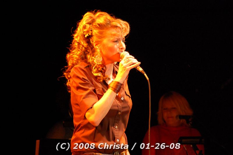 gal/Concert-26-01-08/Photos_By_Christa/cmm-lucyconsat-080.jpg
