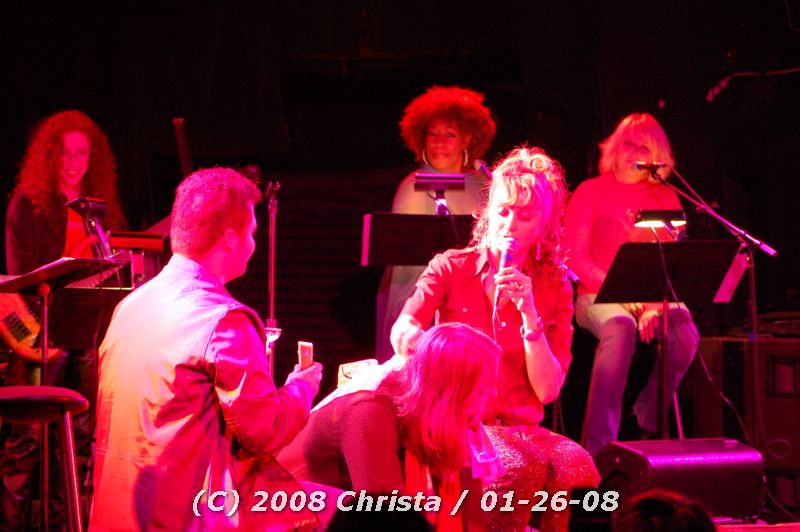 gal/Concert-26-01-08/Photos_By_Christa/cmm-lucyconsat-217.jpg