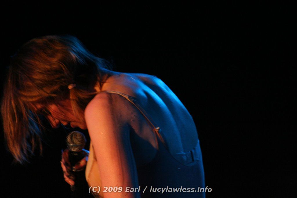 gal/Concert-30-01-09/Photos_By_Earl/eb-llconcert1-069.jpg