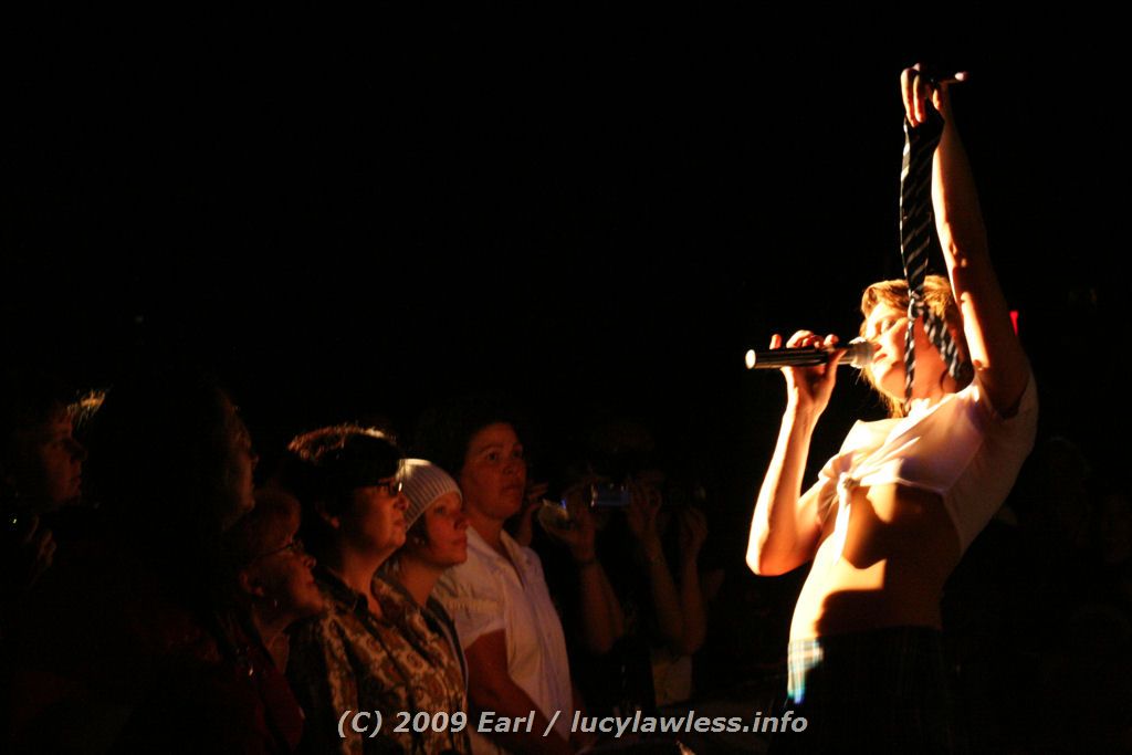 gal/Concert-31-01-09/Photos_By_Earl/eb-lucyconcert2-022.jpg