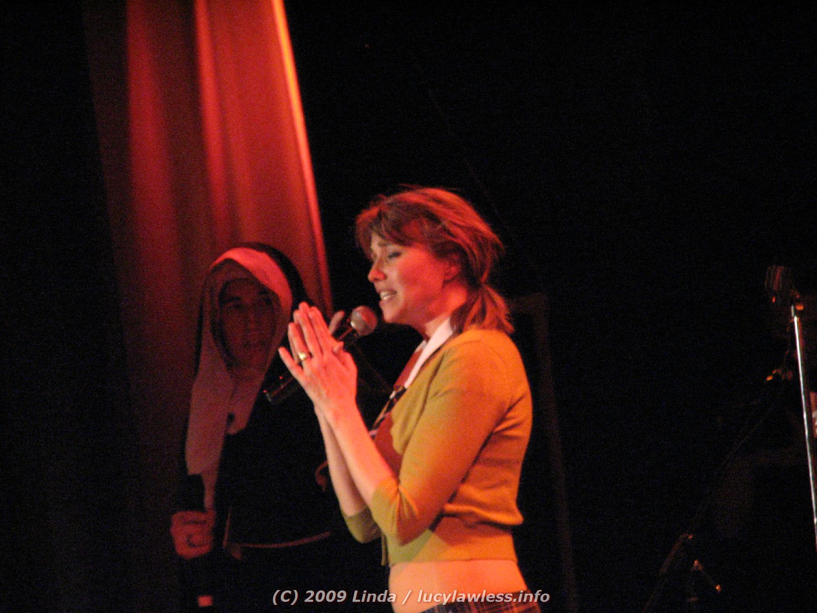 gal/Concert-31-01-09/Photos_by_Linda/lb-llconcert20092-006.jpg