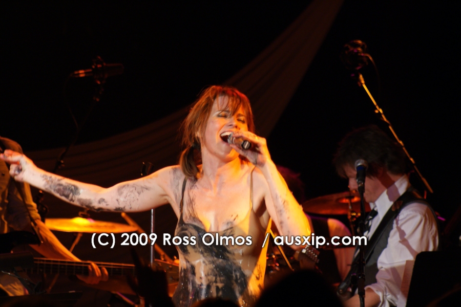 gal/Concert-31-01-09/Photos_by_Ross_Olmos/Dsc01431.jpg